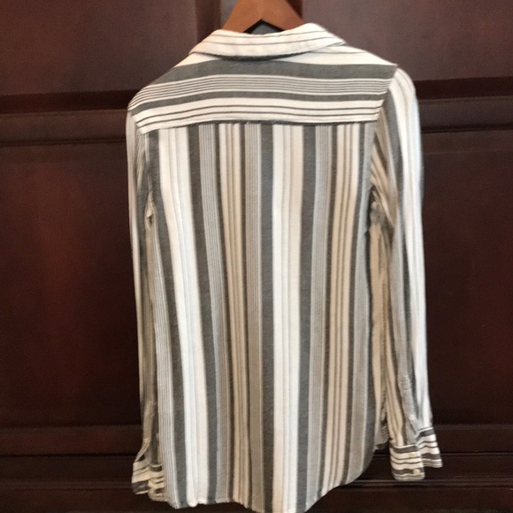 Striped Spring Top - Picture 3 of 3